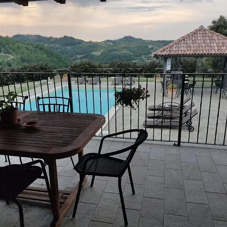 Loaz Relais Agriturismo Hotel *